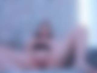 Live cam show with Ria - Asian on livesuperchat.net
