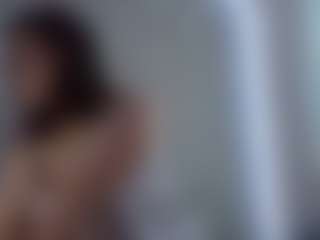 Live cam show with Ria - Genital Piercings on TottyGirls