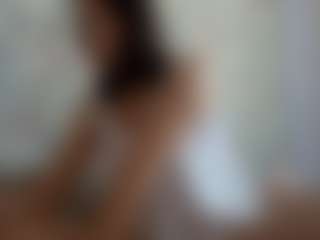 Live-camshow met Ria - Average op Camsoda