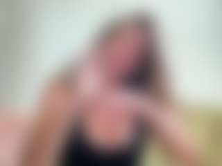 cherry-lola69's Live Sex Cam Show