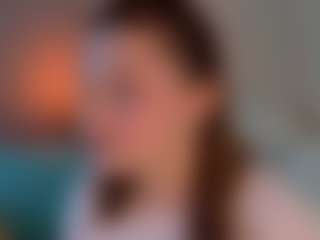 Live cam show with DellaBerliner - Sexting on EXY
