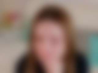 Live cam show with DellaBerliner - College on Camming Site
