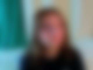 Live cam show with DellaBerliner - Blonde Hair on crypto-cams