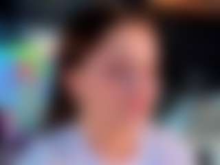 Live cam show with DellaBerliner - Normal on CamwithHer