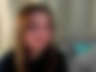 Live cam show with DellaBerliner - Moaning on fuck-show.com