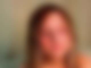 Live cam show with DellaBerliner - Tease Teen (18+) on Camsoda