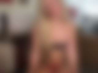 ellie-scott's Live Sex Cam Show