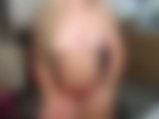 ellie-scott's Live Sex Cam Show