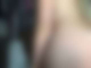 ellie-scott's Live Sex Cam Show