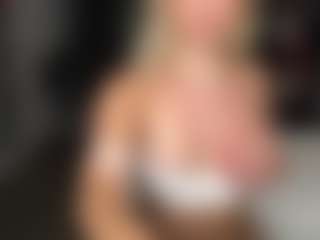 ellie-scott's Live Sex Cam Show
