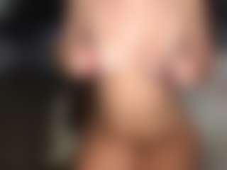 ellie-scott's Live Sex Cam Show