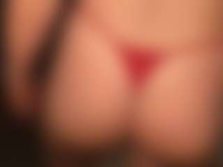 ellie-scott's Live Sex Cam Show