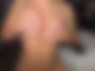 ellie-scott's Live Sex Cam Show