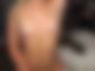ellie-scott's Live Sex Cam Show