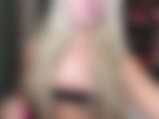 ellie-scott's Live Sex Cam Show