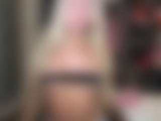 ellie-scott's Live Sex Cam Show
