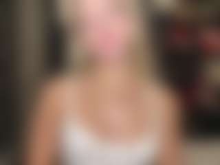 ellie-scott's Live Sex Cam Show