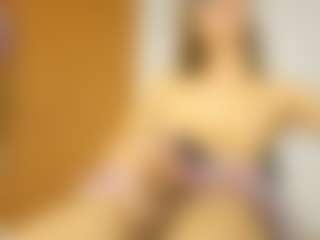 Live cam show with estephanydoll - Smoking on Mixed Magazine Live