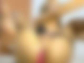Live cam show with estephanydoll - Tease on Camsoda