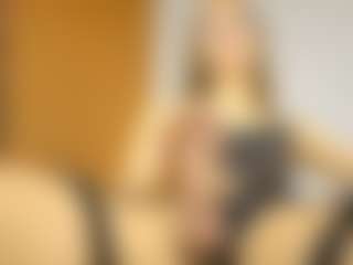 Live cam show with estephanydoll - Black Hair on Camsoda