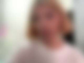 Live cam show with FelisaHarvath - Fingering on Camsoda