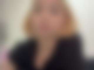 Live cam show with FelisaHarvath - Flashing on Dare Cams