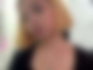 Live cam show with FelisaHarvath - New Hairy Pussy on Fit Hotties