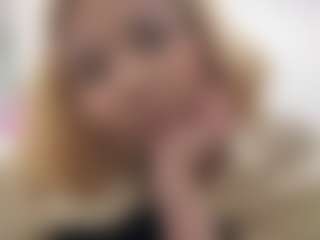Live-Cam-Show mit FelisaHarvath - Brown Hair auf Camsoda