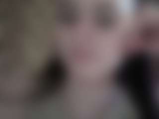 KaroleBelen's Live Sex Cam Show