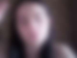 Live cam show with KaroleBelen - Body Massage on Adult Interactions