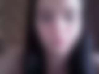 Live cam show with KaroleBelen - Body Massage on intimatelivegirls.com
