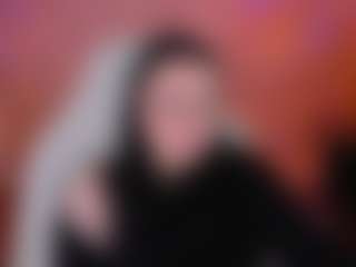 Live cam show with kira-Gold - Chubby on camwithhim.com