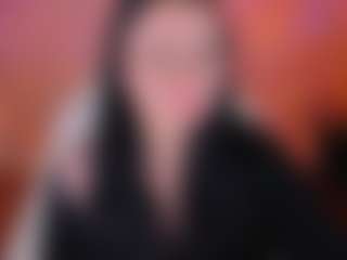 Live cam show with kira-Gold - Role Play on crypto-cams