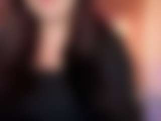 Live cam show with kira-Gold - Sweet on SpunkLive