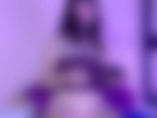 Live cam show with LauManson - Deepthroat on Camsoda