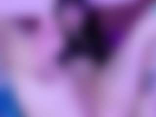 Live cam show with LauManson - BBW on Stripli.com