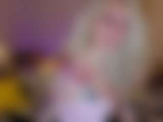 Live cam show with LillyMoure - Athletic on sexylive.show