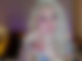 Live cam show with LillyMoure - New Sexwebcam on Uber Horny