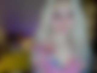 Live cam show with LillyMoure - New Lovense on Camming Site