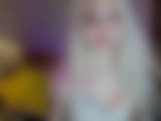 Live cam show with LillyMoure - Blonde Hair on nudelive.tv