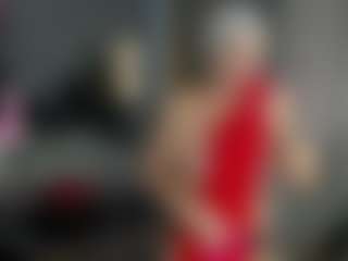 Live cam show with Linda-Zefir - Granny on SpunkLive