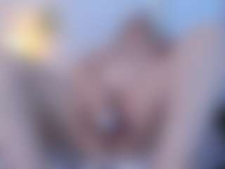 martina-curvy's Live Sex Cam Show