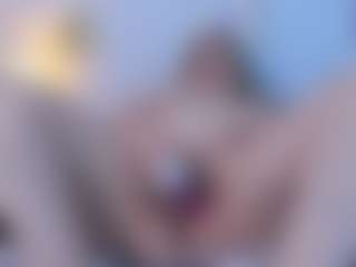 martina-curvy's Live Sex Cam Show