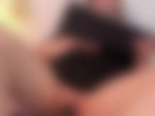 martina-curvy's Live Sex Cam Show