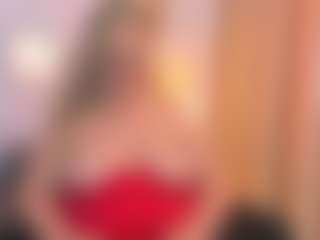 Live cam show with martina-curvy - Brown Eyes on Fling VIP Chat