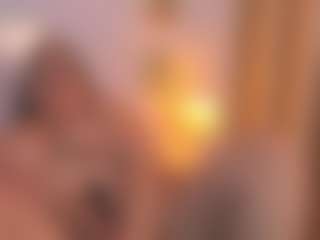 martina-curvy's Live Sex Cam Show