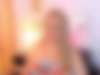 Live cam show with martina-curvy - Dildo Or Vibrator Granny on Milf Play