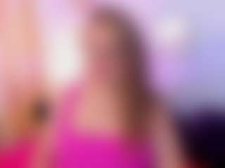 Live cam show with martina-curvy - Gamer MILF on Fling VIP Chat