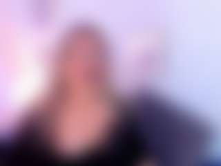 Live cam show with martina-curvy - Body Massage on Fling VIP Chat
