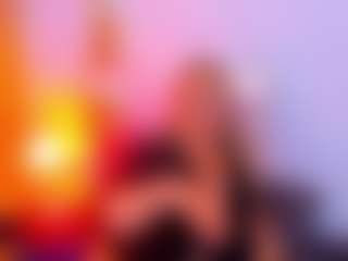 Live cam show with martina-curvy - Body Massage on CamSextacy